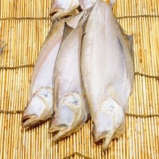 画像4: 自家製！エテカレイの一夜干し【中小サイズ】6匹 (4)